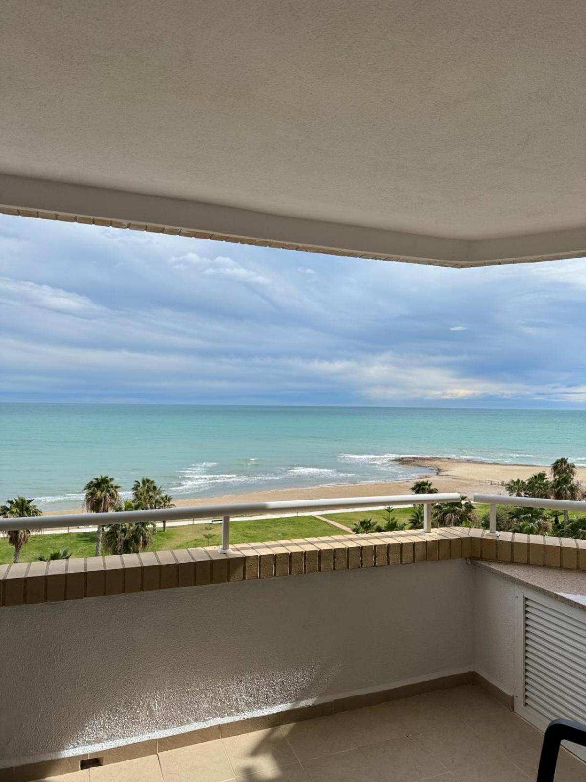 Paradise Frontal Mar Apartment