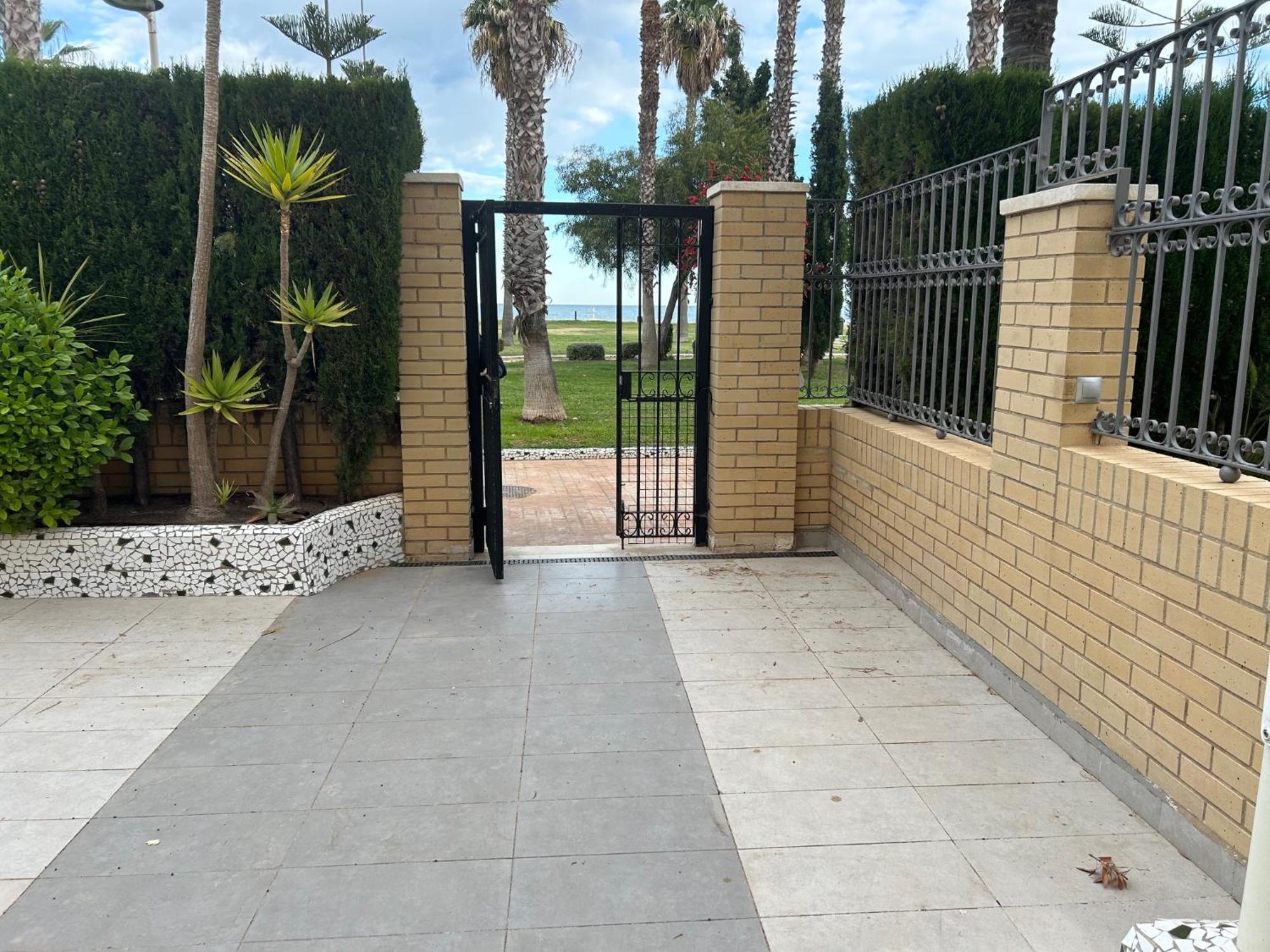 Apartment Paradise Frontal Mar *